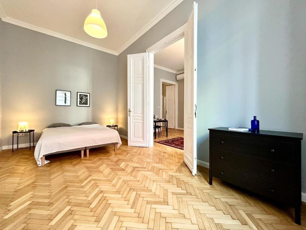 Gellert Danube Panorama Apartment Budapest Exterior photo
