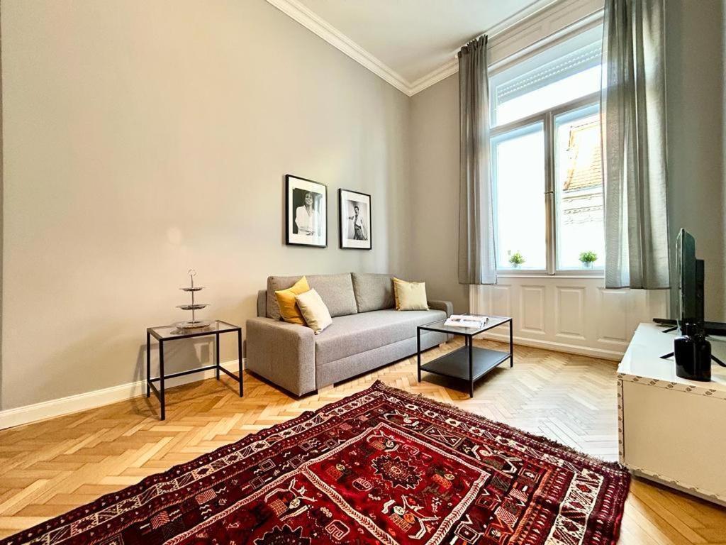 Gellert Danube Panorama Apartment Budapest Exterior photo